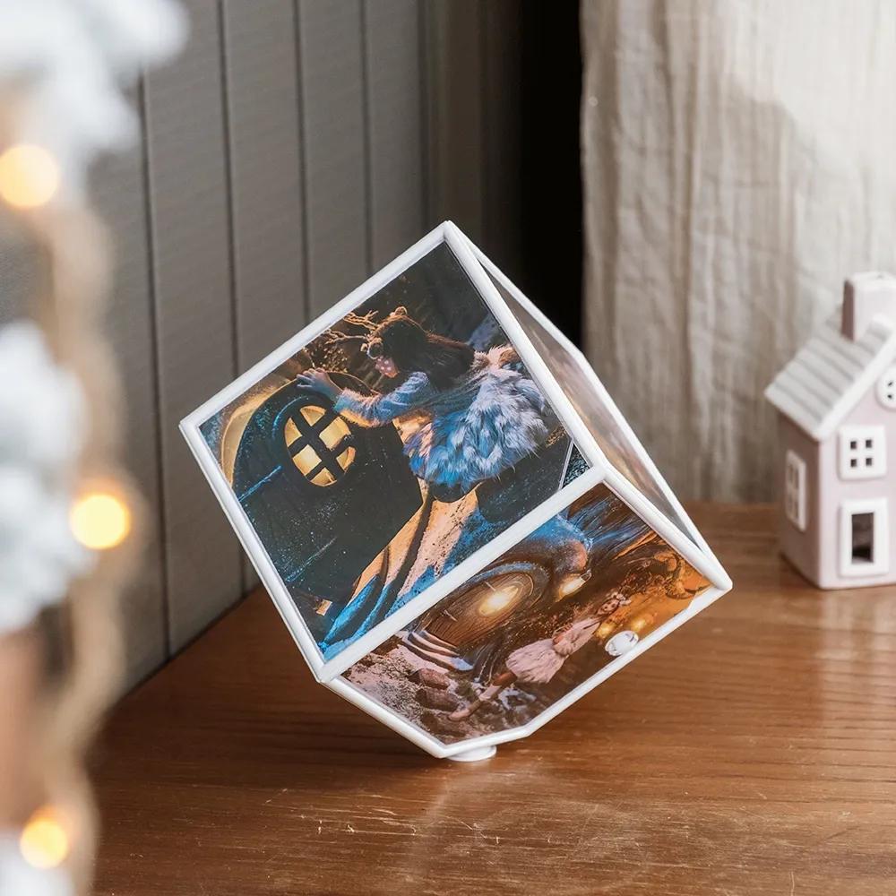 Cubo Giratorio de Navidad