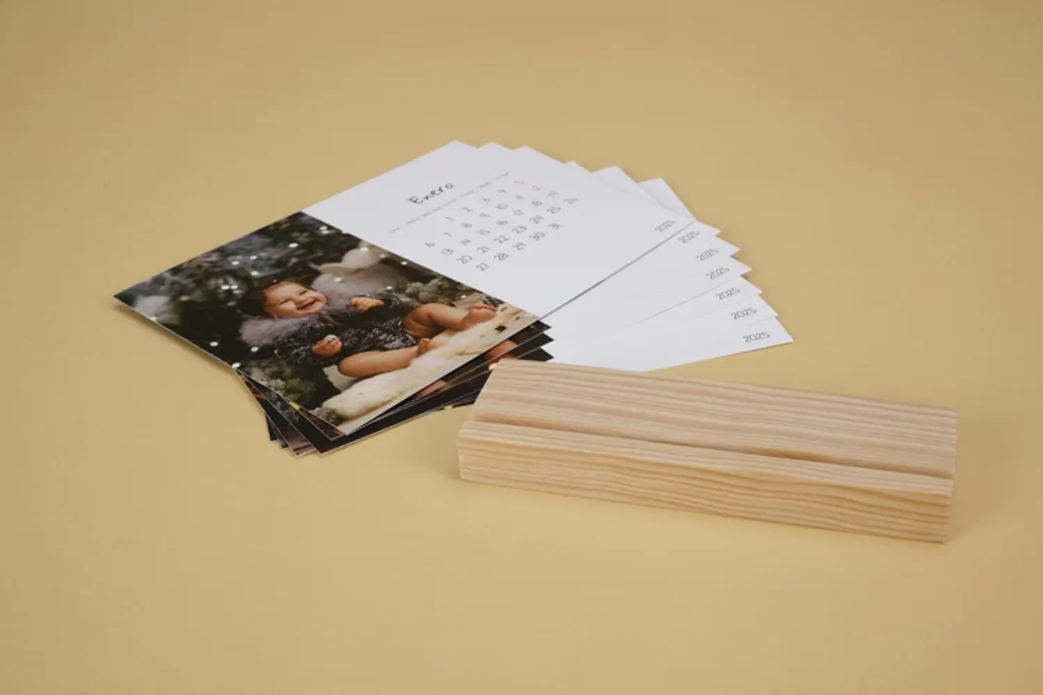 Calendario de sobre mesa 12 meses