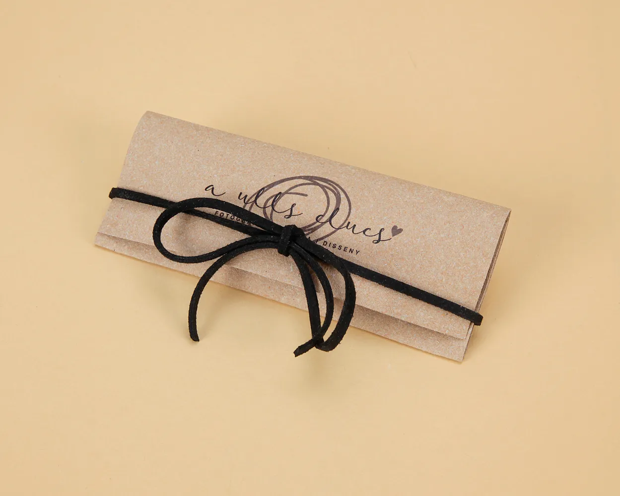 Sobres piel reciclada USB